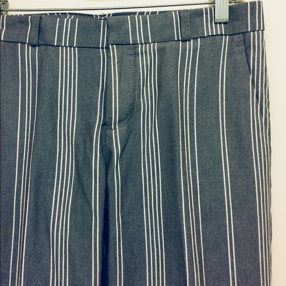 NWOT Banana Republic grey & white stripe pants